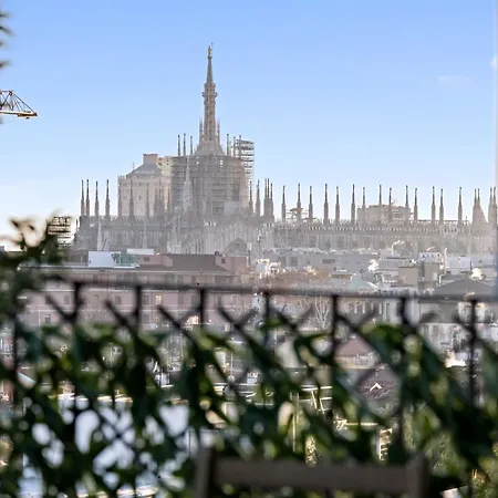 Luxury Penthouse With Jacuzzi & 360 View Rooftop * Milan