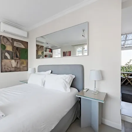 Luxury Penthouse With Jacuzzi & 360 View Rooftop Apartment *