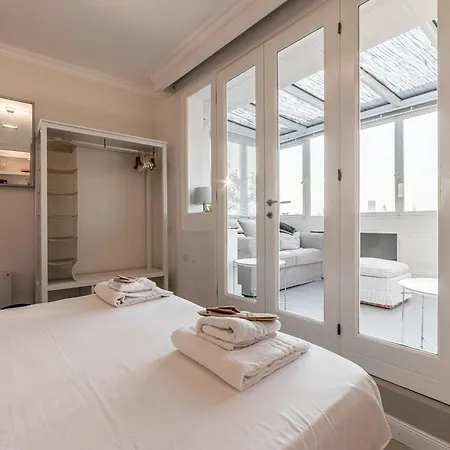 Luxury Penthouse With Jacuzzi & 360 View Rooftop *