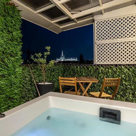Luxury Penthouse With Jacuzzi & 360 View Rooftop Apartamento *